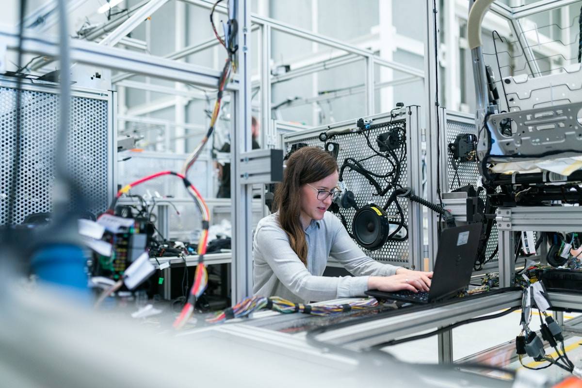 Usine manufacturière et PME industrielle au Québec - Photo libre de droit